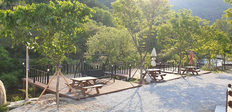 휴일엔캠핑 시설 사진 2