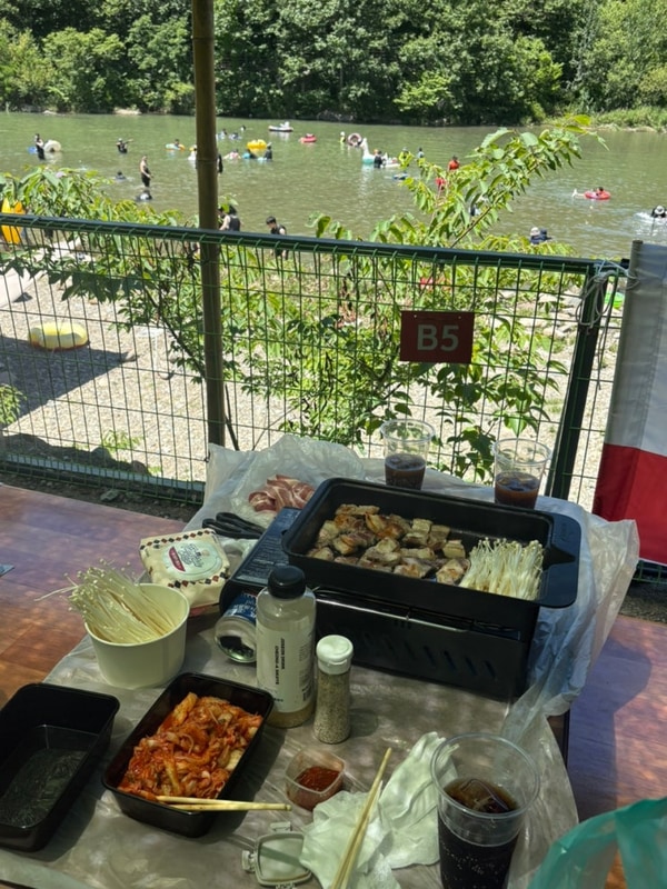 [부산근교물놀이] 밀양댐 오토캠핑장 평상 대여 당일치기 물놀이