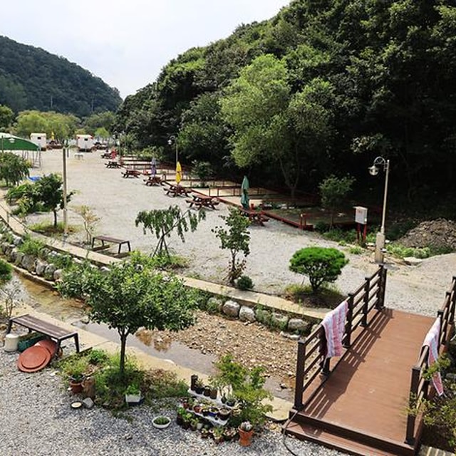 방길낚시캠핑장