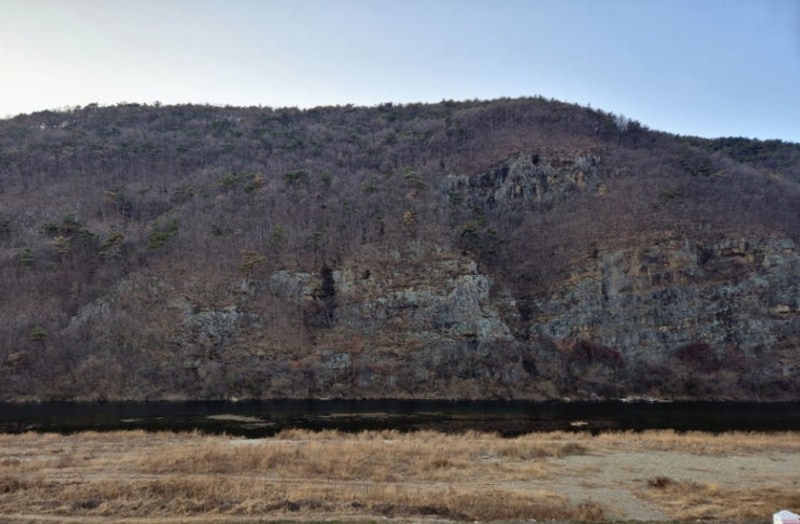 [11번째캠핑]절벽뷰가 멋진 청도 레끄레오 캠핑장