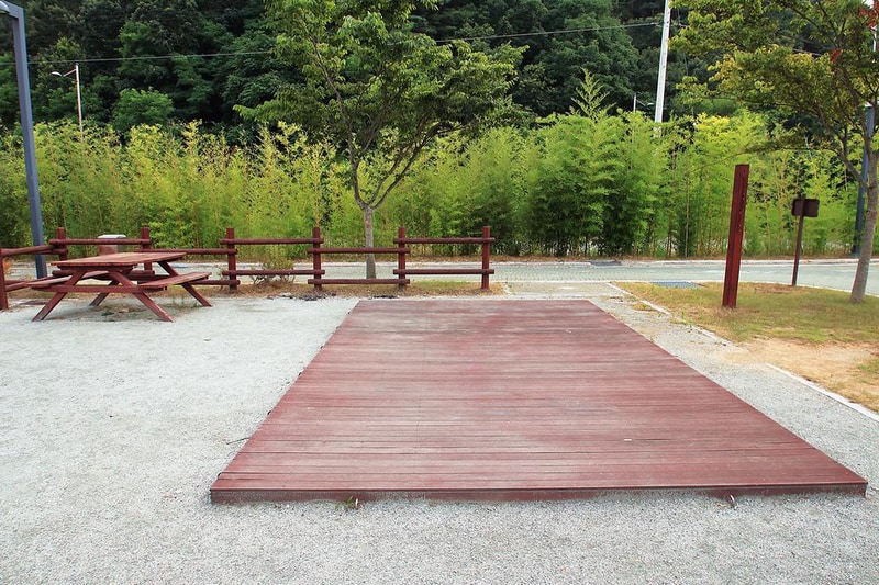 김천부항댐 산내들 오토캠핑장 시설 사진 2