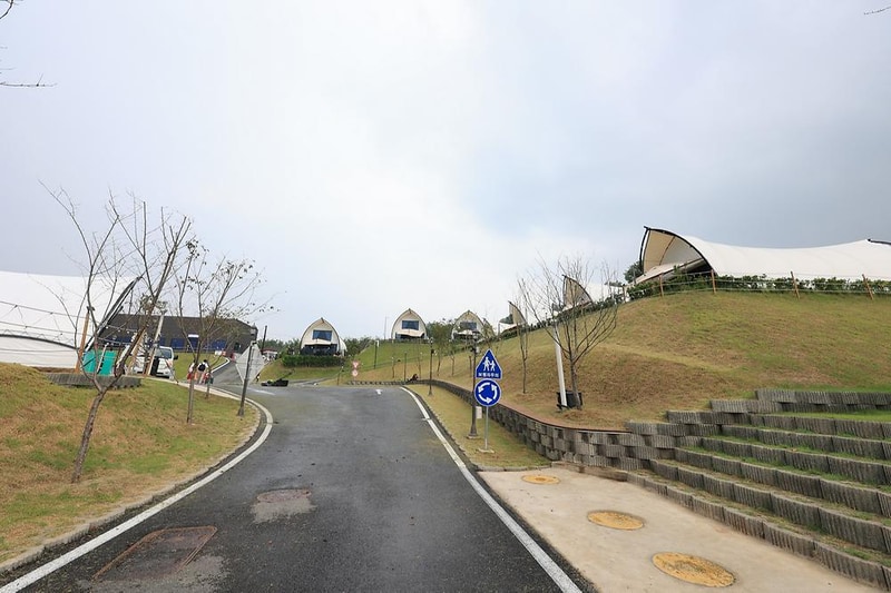 글램핑 봄 시설 사진 1