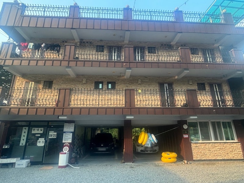 [양평 수영장펜션 추천] 양평 플라워 카라반 펜션(단체 펜션)...