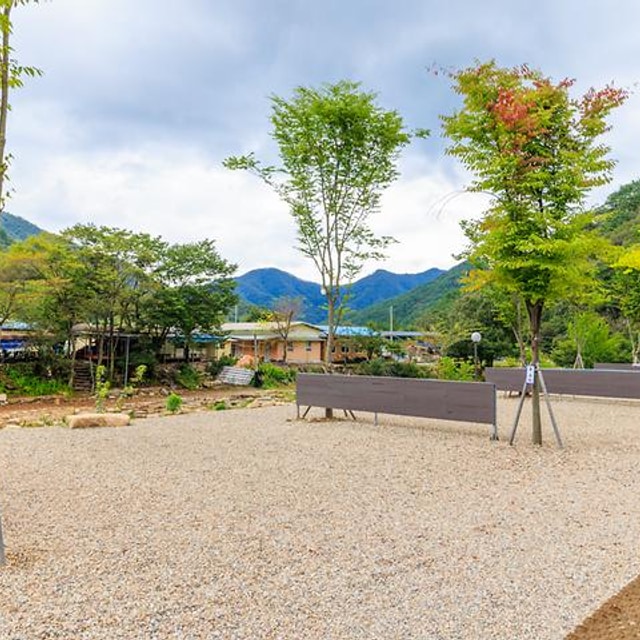 신월리 오토캠핑장