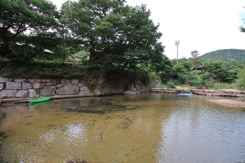 맑은개울 캠핑장 시설 사진 8