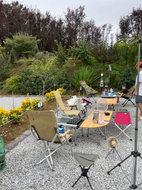 여주 비원 바베큐&캠핑장(13,14번 사이트 파쇄석, 동반캠)