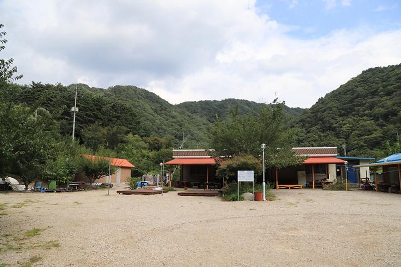 아침가리 계곡 캠핑장 대표 사진