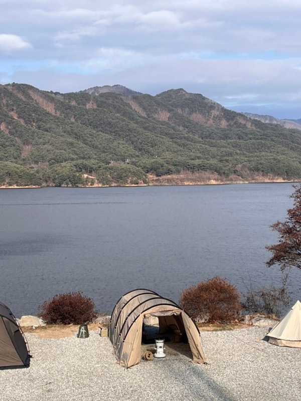 12월 강원도 인제 캠핑 러빙네이쳐 후기 예약 명당 소양강 뷰