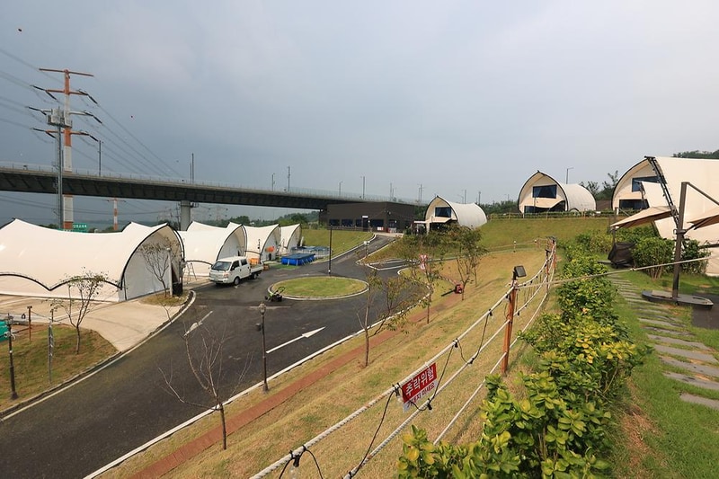 글램핑 봄 시설 사진 6