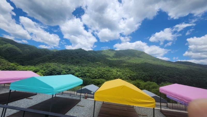 [솔캠] 홍천 마운틴87 캠핑장_ 타프존의 매력