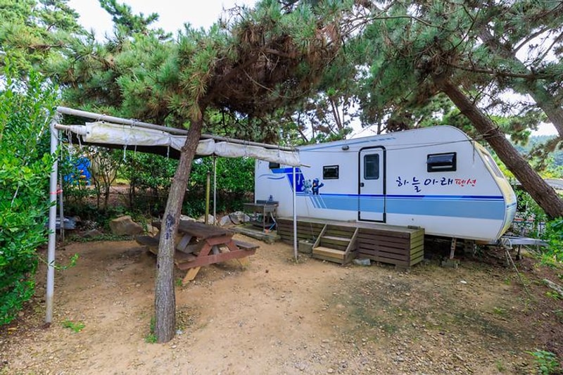 하늘아래 캠핑 대표 사진