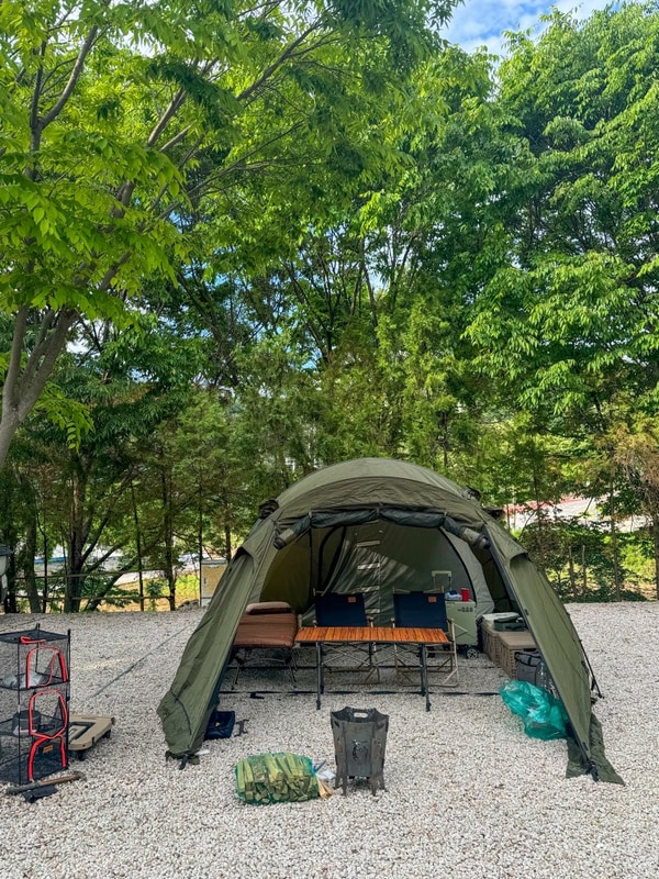 계곡 아이들모래놀이 방방이 있는 캠핑장 포천 토일관광농원