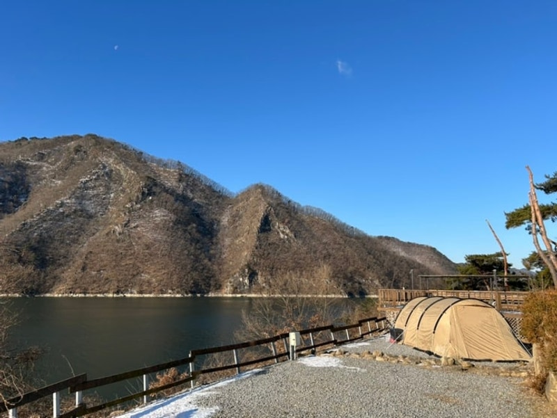 [제천] 청풍호와 충주호로 둘러싸인 뷰 맛집 마린힐캠핑장