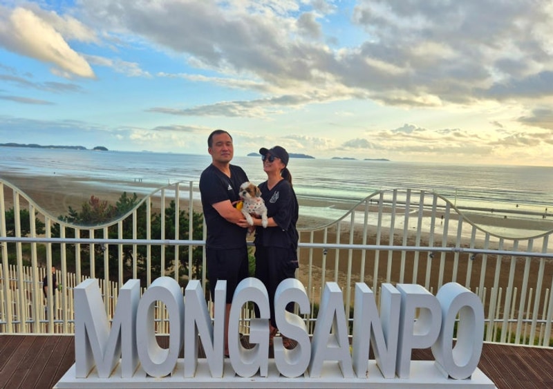 태안 바다 앞 애견동반 캠핑장 몽산포오토캠핑장 2구역에서...