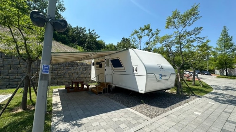 [수원] 도심 속 광교호수공원 가족캠핑장 카라반 17 후기