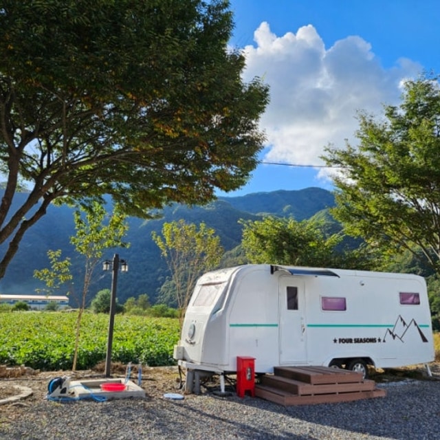 포시즌 대표 사진