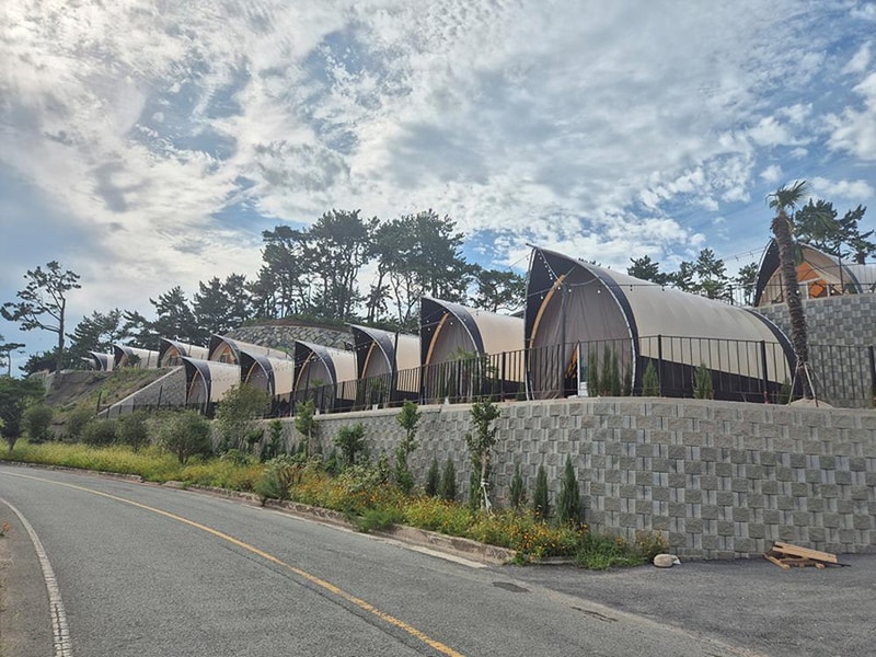 블루모어 글램핑 리조트 시설 사진 1