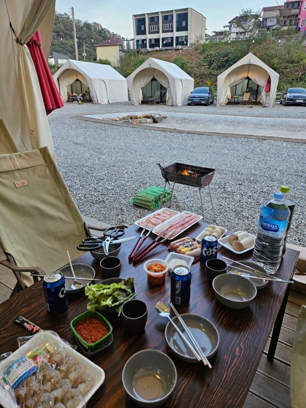 가평 신축 글램핑장 추천, 하늘숲빌리지글램핑 복층 가을글램핑...