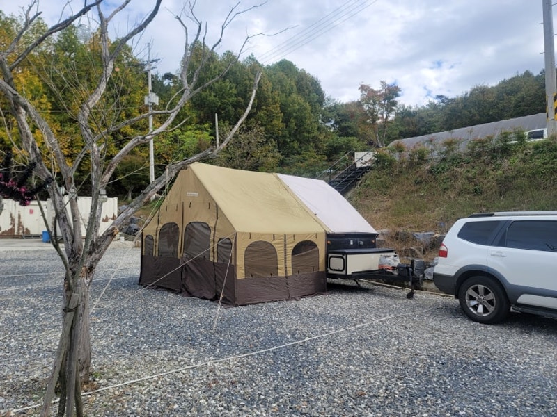 [부여 느루캠핑장 후기] 강아지와 함께한 조용하고 여유로운...