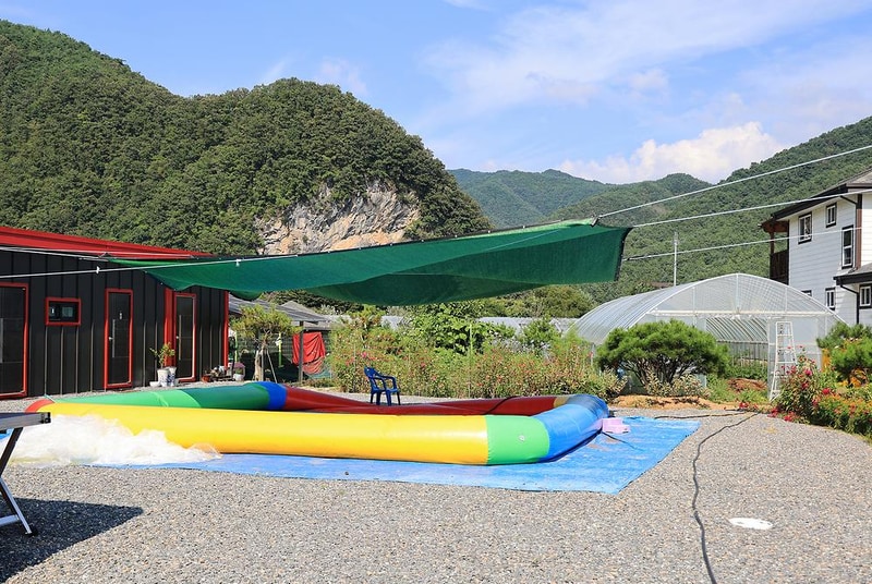 솔밭사이로 캠핑&펜션 시설 사진 15