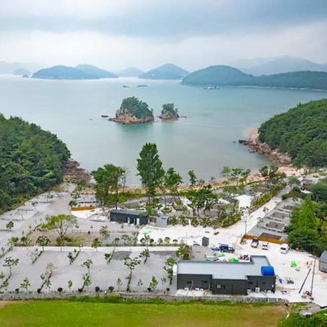 형제섬캠프타운