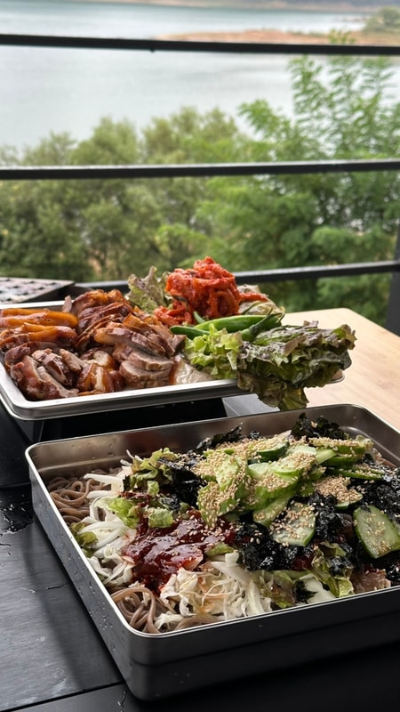 먹으러 왔어요 - 충주 프라이빗 캠프닉