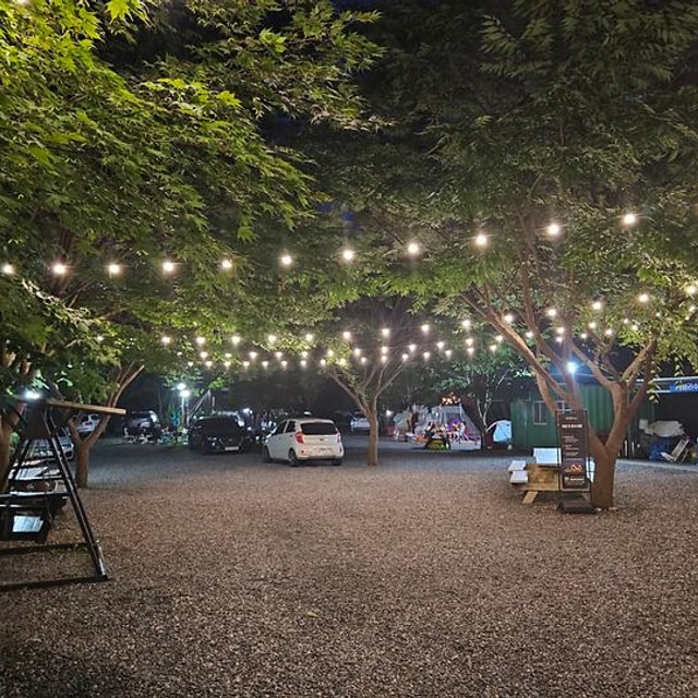 첫물내기캠핑장