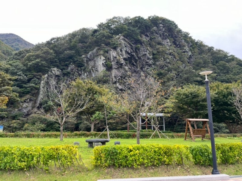 [캠핑장]부여 외산수리바위 캠핑정원 후기