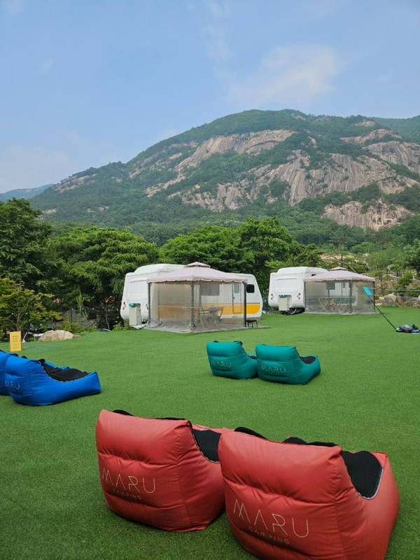 포천 글램핑 추천 - 수영장부터... 산정호수 마루 글램핑 카라반...
