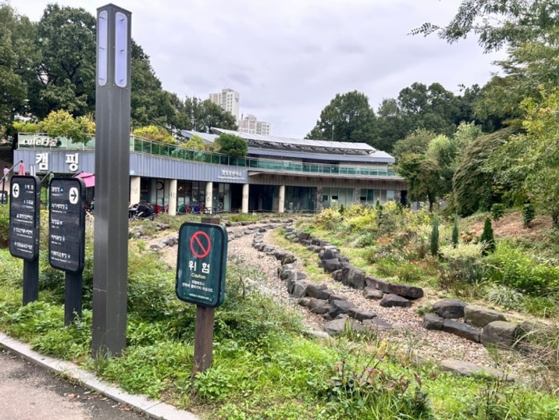 중랑가족캠핑장 단체텐트 8인 vs 12인 바베큐장 비교 후기...