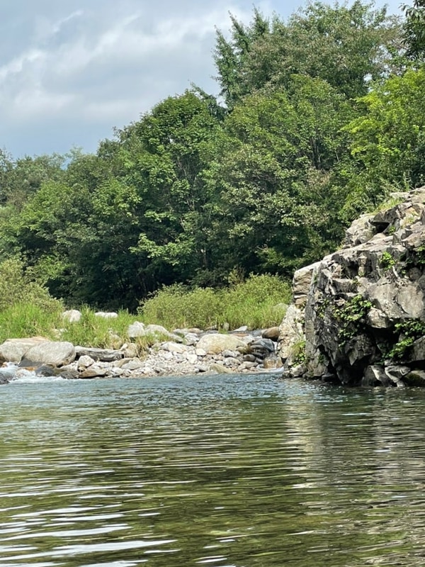 가평 계곡 | 최대2m 넓은계속이 있는 백자동 캠핑장(매점...