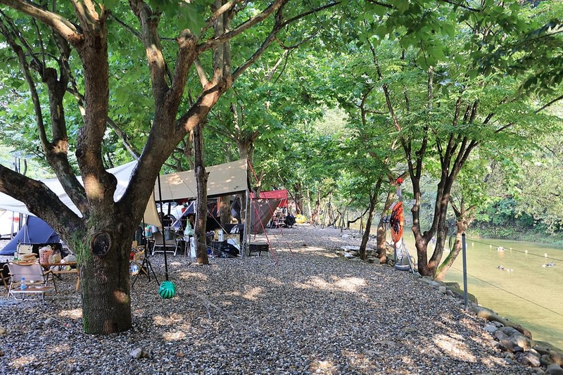 봉바위돌집 캠핑장 시설 사진 1