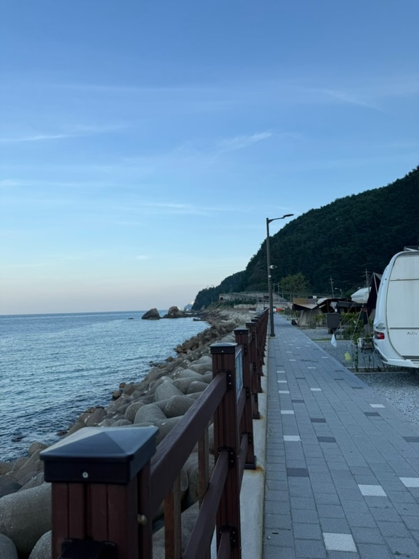강릉 바다내음 캠핑장 B07 사이트 후기
