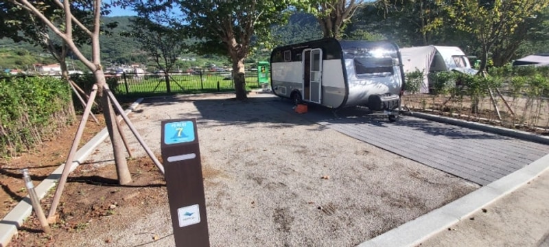 덕신야영장", 상주은모래비치(해수욕장),  남해이순신바다공원...