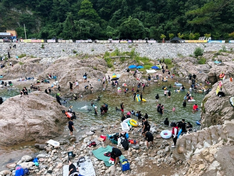 강원도 인제, 계곡캠핑장 "백담고을캠핑장" 물놀이하기 좋은...