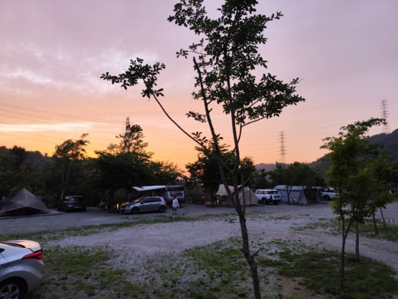 [캠핑] '엉클킴스' 캠핑장 & 수영장 (포천, 25년 6월) 스카이...