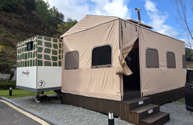 전주 근교 글램핑 완주 카라반파크 아마존 A구역 폴딩 후기