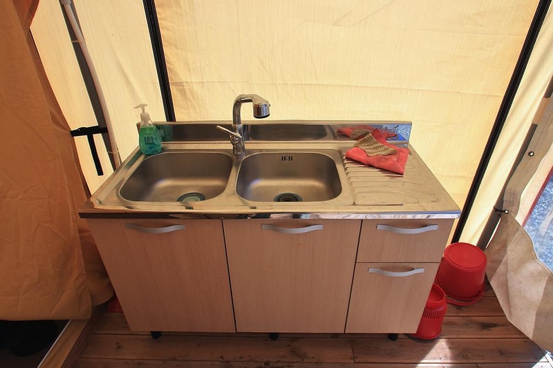 신난다 글램핑 시설 사진 3