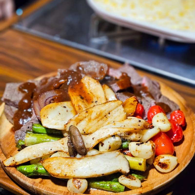 가평 솔바람 캠핑장 계곡 우중캠핑 후기 주말 C13 사이트