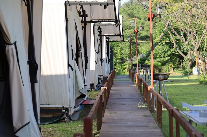 홀스킹덤 글램핑 시설 사진 3