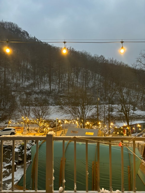 뷰 맛집 양평 낭만캠핑장 데크사이트 8번 1박 후기