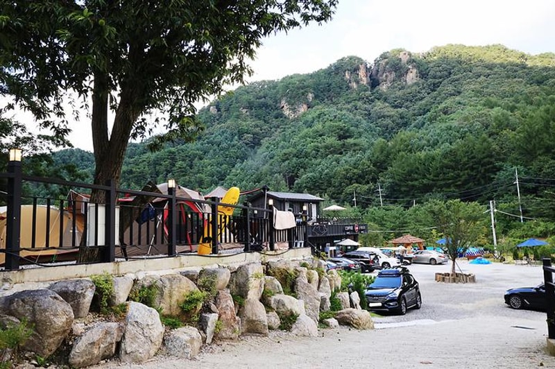 산정호수 돌고래 캠핑장 대표 사진