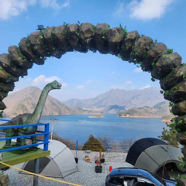 충주호더쉼캠핑장