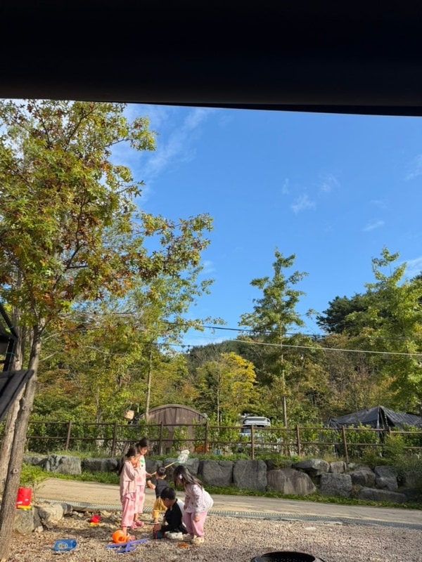 71개월아기/51개월아기/산청더예감스테이캠핑장/모래놀이...