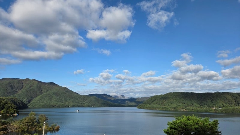뷰 때문에 다시 왔다! 강원 인제 러빙네이쳐 2박 3일 가을 캠핑