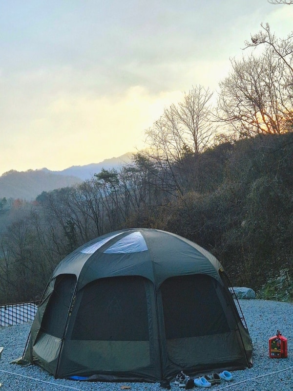 단양 도담캠핑장 : 개별화장실이 있는 마운틴뷰 캠핑장