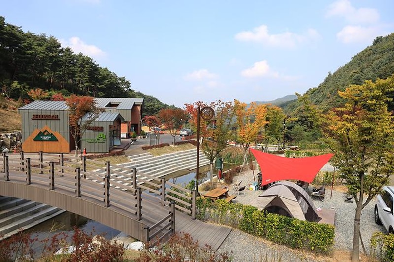 서운산 자연휴양림 자동차야영장 대표 사진