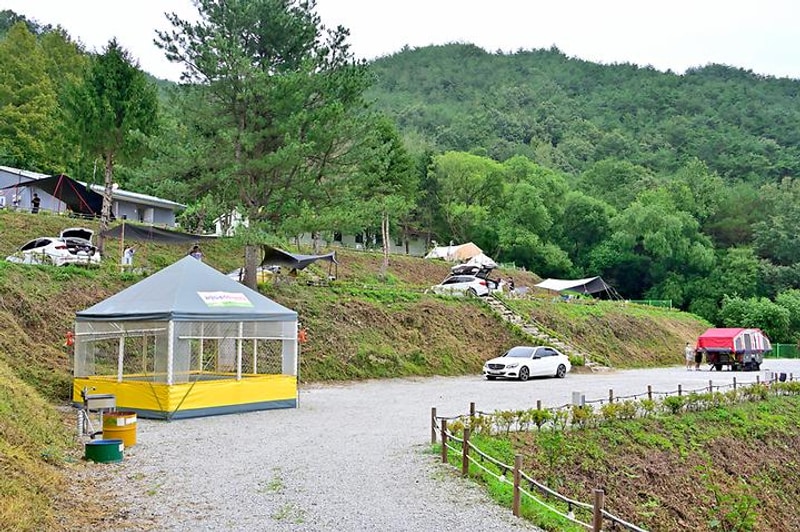 함양라온캠핑장 대표 사진