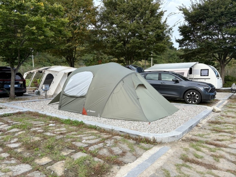 [68번째 캠핑] 장수 누리파크 캠핑장 파쇄석7