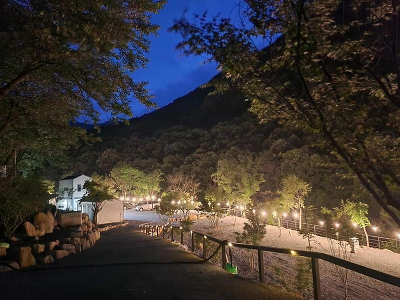 월악아지트캠핑장 시설 사진 1